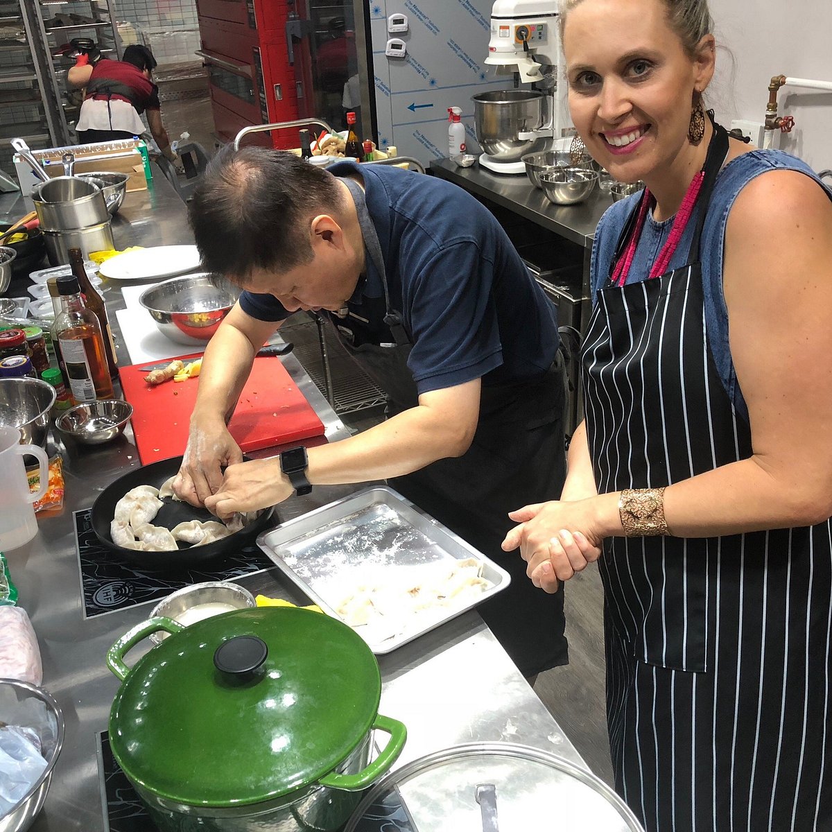 HK Wet Market Tour & Cooking Experience (4.5 Hours)